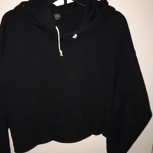Cropped hoodie